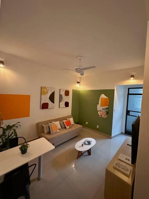Apartamento Apto Prox Ao Mercado E Ao Minas Centro Belo Horizonte